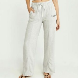 Abercrombie Wide Leg High Waist Flare Sweatpants
